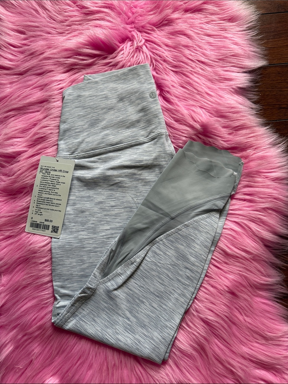 Size 8 Lululemon Wunder Under Crop 23” High-Rise *Roll Down Scallop NWT